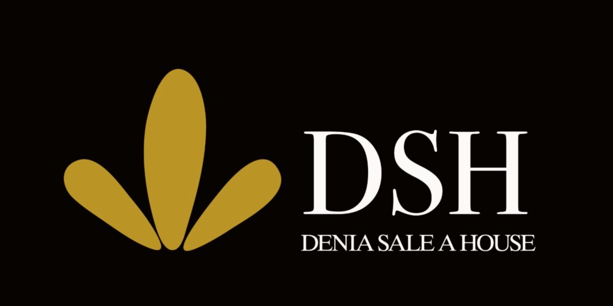 Denia Sale a House